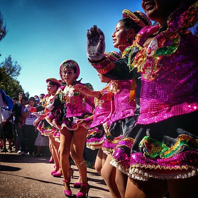 Carnaval Boliviano en Ugarteche